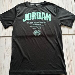 Nike Jordan Sports Graphic T-Shirt Black/Teal – Youth Large (12–13 YRS)
